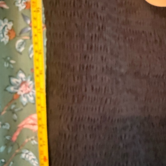 Bibi black short puff sleeve top nwt - Picture 6 of 6